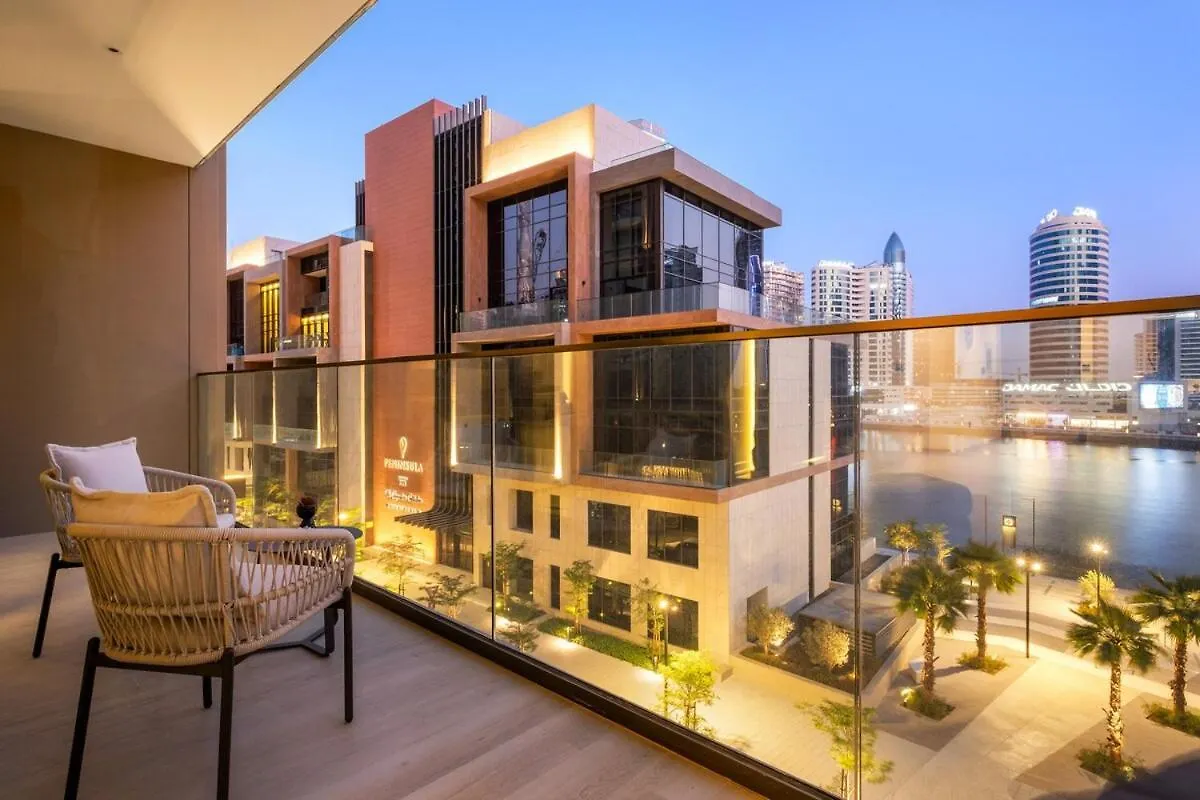 First Class 2Br Elegant Canal View Retreat Dubai